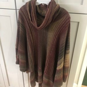Knit Shrug / Poncho by Dor For